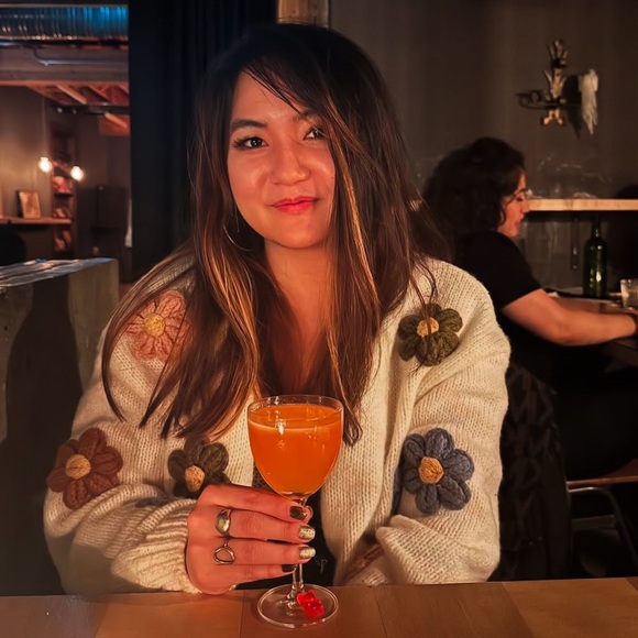 Meet your Posher, Grace - Picture 1 of 2